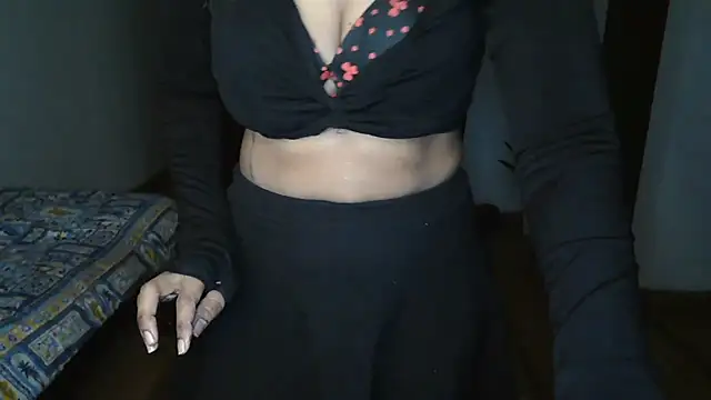 Suzie darling online show from December 22, 2:01 am