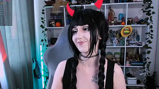 ohclementine online show from October 23, 8:57 am