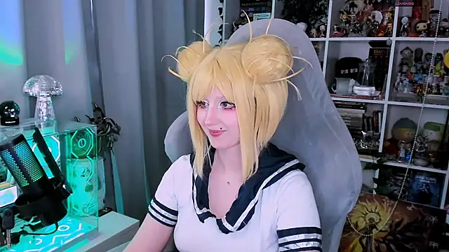 ohclementine online show from May 10, 1:04 pm
