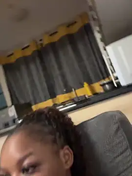 SexxyLunar online show from March 26, 9:24 pm