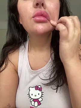 magical mia online show from June 1, 8:14 am
