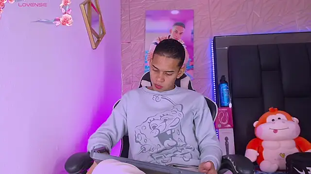 dilan alfonzo online show from March 15, 3:13 am