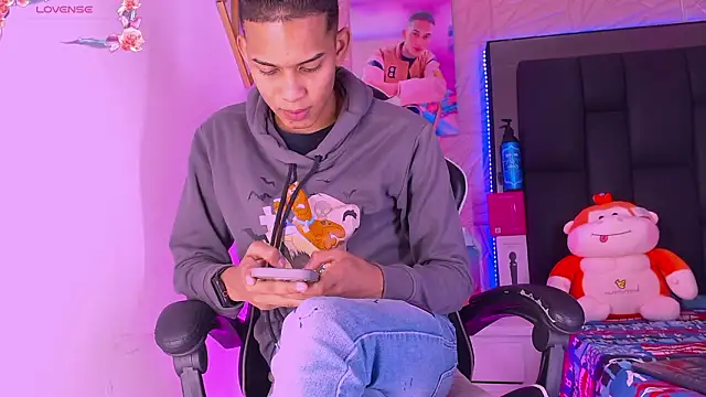 dilan alfonzo online show from February 24, 1:12 pm