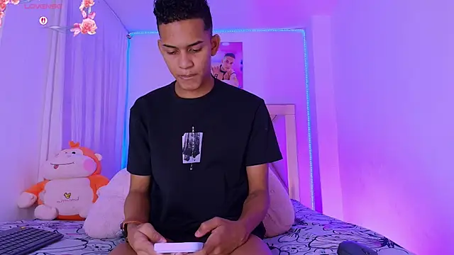 dilan alfonzo online show from July 17, 6:27 pm