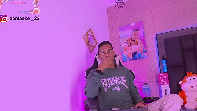 dilan alfonzo online show from February 1, 8:07 pm