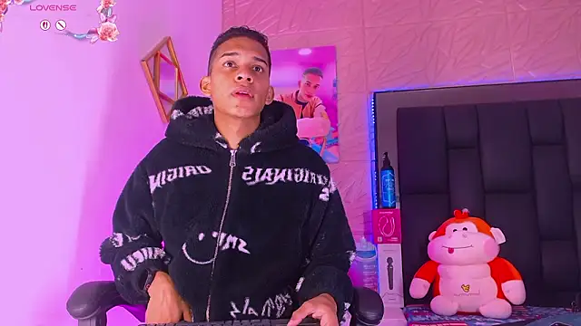 dilan alfonzo online show from February 26, 12:49 pm