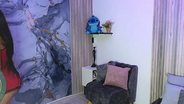 LissaWiild online show from December 17, 8:14 pm