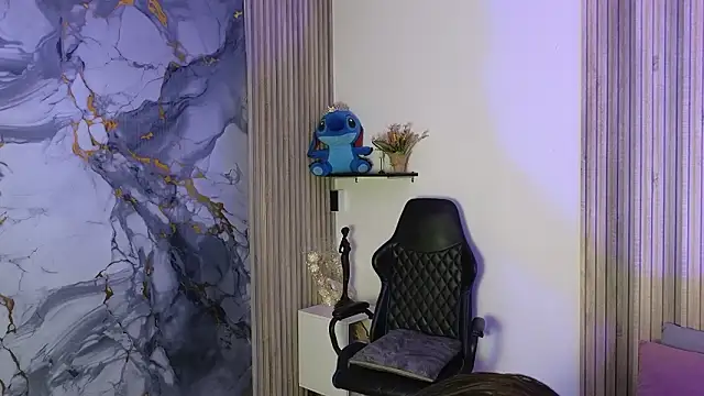 LissaWiild online show from February 9, 8:18 pm