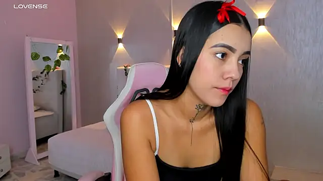 miagomezweb1 online show from February 22, 12:40 pm