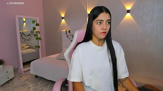 miagomezweb1 online show from March 1, 12:34 pm
