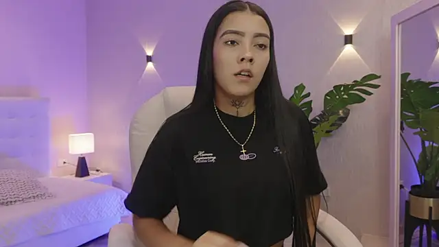 miagomezweb1 online show from November 28, 2:39 pm