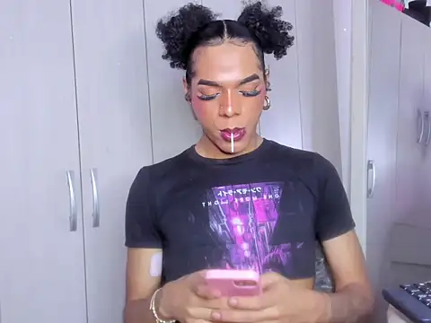 Kendall Hotsexy x online show from April 5, 3:02 am