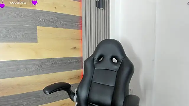 Snapshot of AnthonellaSweet chatting on November 1, 12:54 pm AnthonellaSweet online show from November 1, 12:54 pm