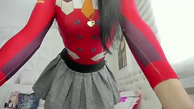 Ammy Queen online show from October 31, 1:30 pm