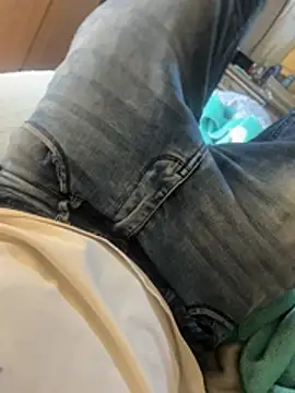 cheesecoc online show from March 6, 11:49 am