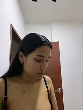 Alexsa V online show from March 18, 1:13 am