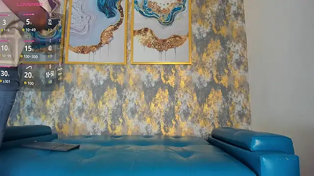 MonicaSchwartz online show from December 17, 8:47 pm