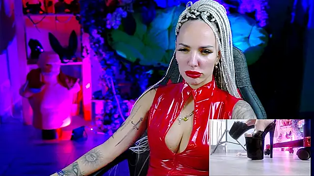 MonicaMaxwel online show from November 17, 11:14 am