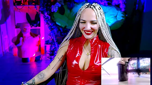 MonicaMaxwel online show from November 14, 10:52 am