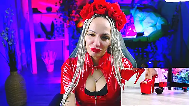 MonicaMaxwel online show from March 19, 12:01 pm