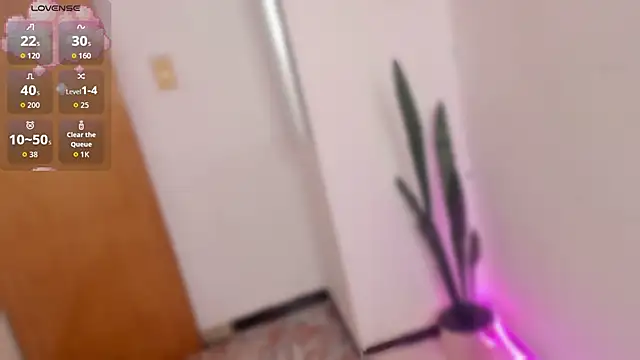 Gingerdoll   online show from March 11, 2:27 am