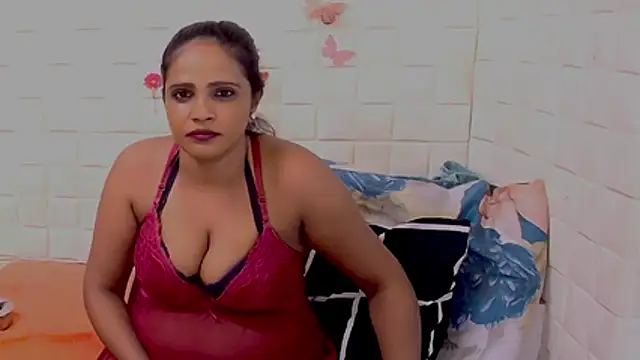 Luciousindian69 online show from February 25, 5:18 am