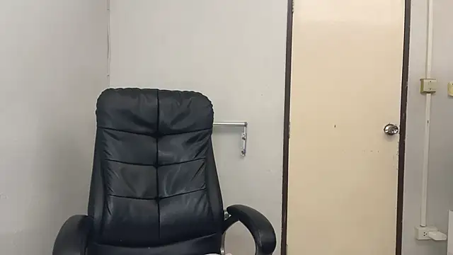 SassyJessi online show from January 10, 4:08 am