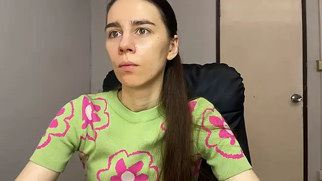 SassyJessi online show from February 21, 4:14 am