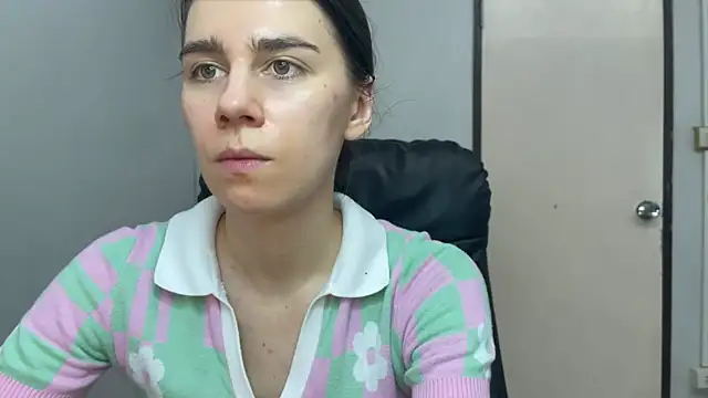 SassyJessi online show from May 25, 4:12 am
