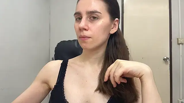 SassyJessi online show from March 21, 7:55 am