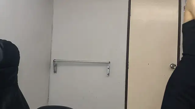 SassyJessi online show from November 18, 4:16 am