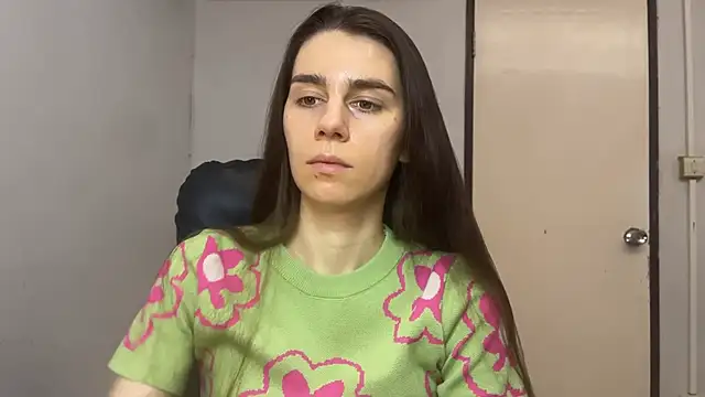 SassyJessi online show from February 18, 4:10 am