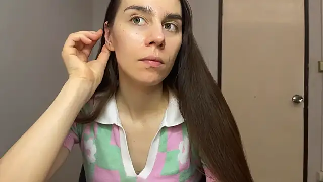 SassyJessi online show from February 26, 4:12 am