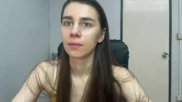 SassyJessi online show from May 17, 4:12 am