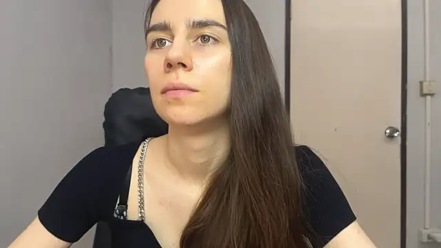 SassyJessi online show from November 22, 4:11 am