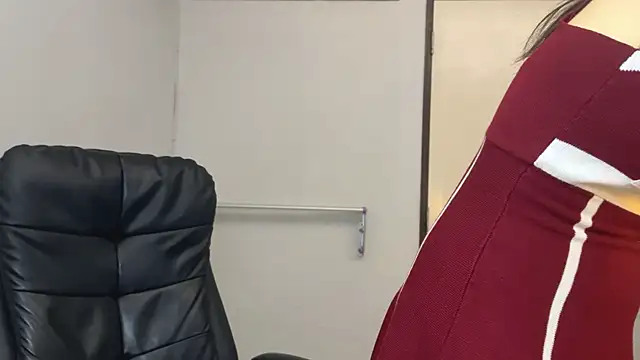 SassyJessi online show from December 2, 4:03 am