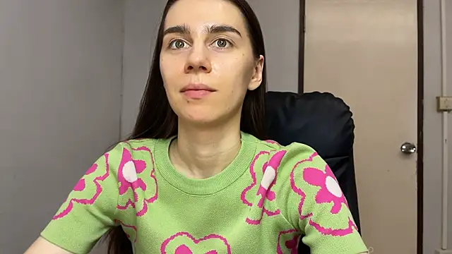 SassyJessi online show from February 20, 6:26 am