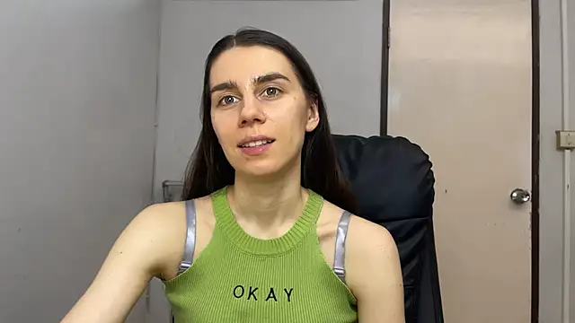 SassyJessi online show from February 3, 6:51 am