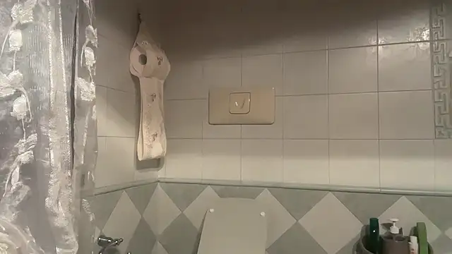 sensuale88modello online show from February 19, 8:39 pm