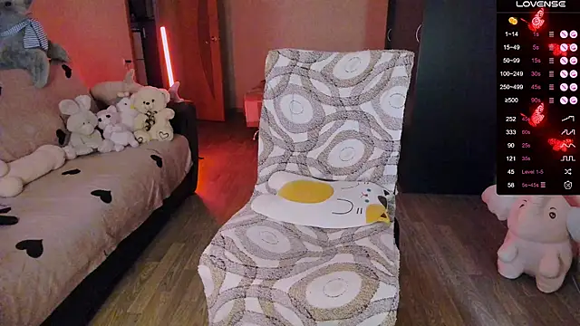 Snapshot of shimizyre___ chatting on February 9, 9:24 pm shimizyre online show from February 9, 9:24 pm