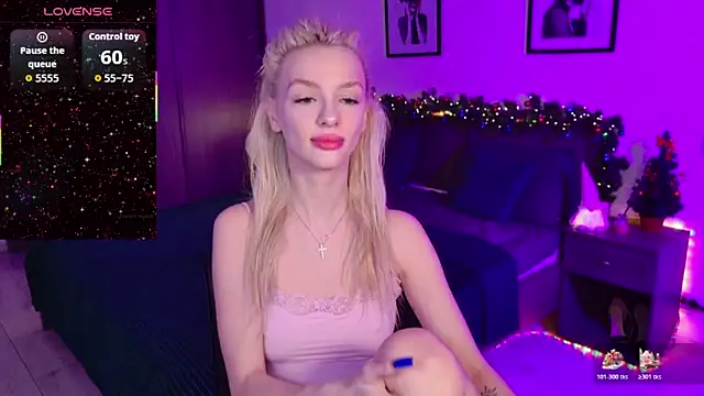 AleksaBlonde online show from December 19, 6:05 am