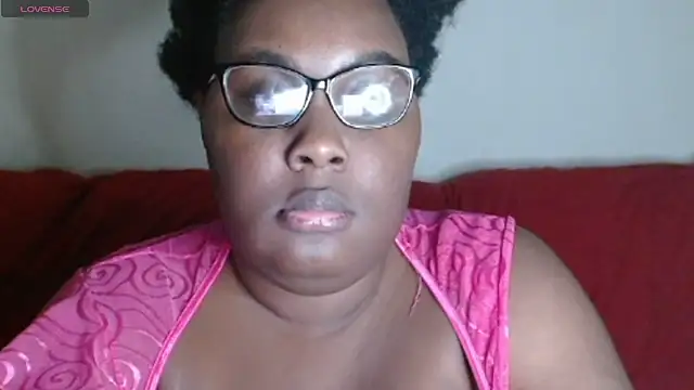 Snapshot of VictoriaLuv22 chatting on January 17, 2:50 am VictoriaLuv22 online show from January 17, 2:50 am
