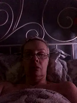 HelgaHimmell online show from January 9, 1:01 am