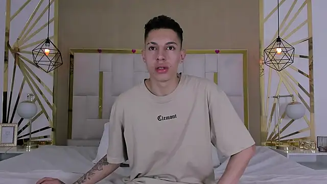 thiago19s online show from November 22, 7:13 pm