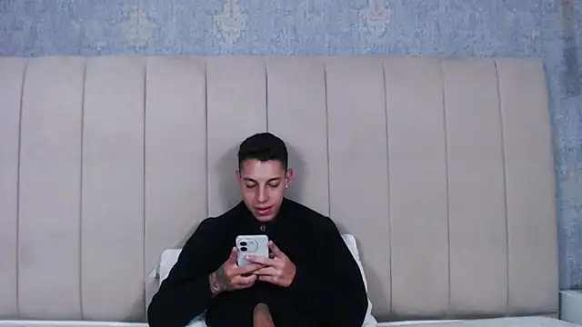 thiago19s online show from February 14, 10:36 pm