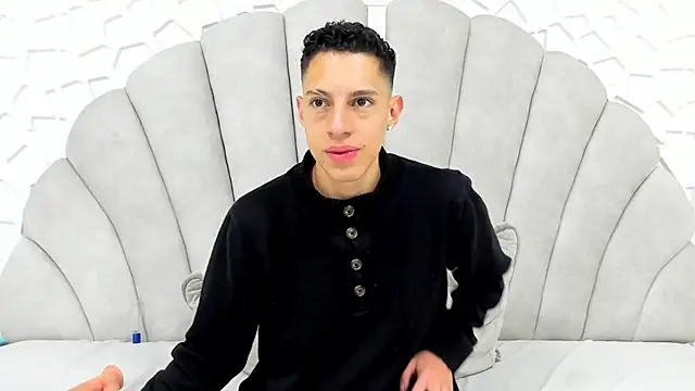 Snapshot of thiago19s chatting on June 26, 12:33 pm thiago19s online show from June 26, 12:33 pm