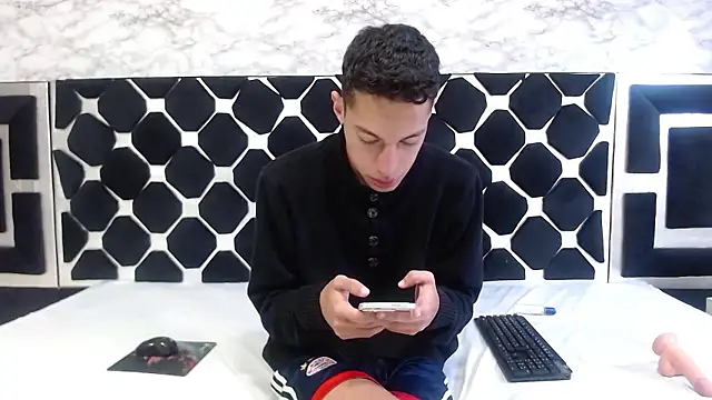 thiago19s online show from January 12, 2:35 pm