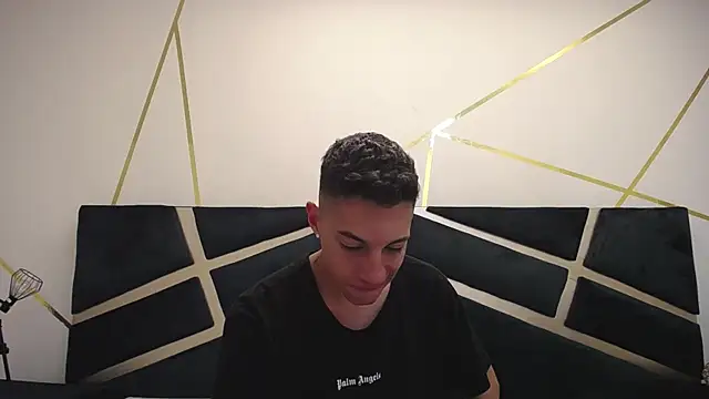 thiago19s online show from February 8, 6:33 pm