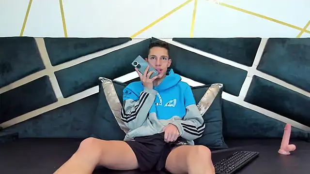 thiago19s online show from March 14, 6:14 pm