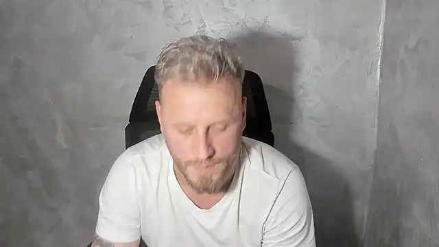 Snapshot of ANGELALEXYNO2024 chatting on January 15, 11:30 pm ANGELALEXYNO2024 online show from January 15, 11:30 pm